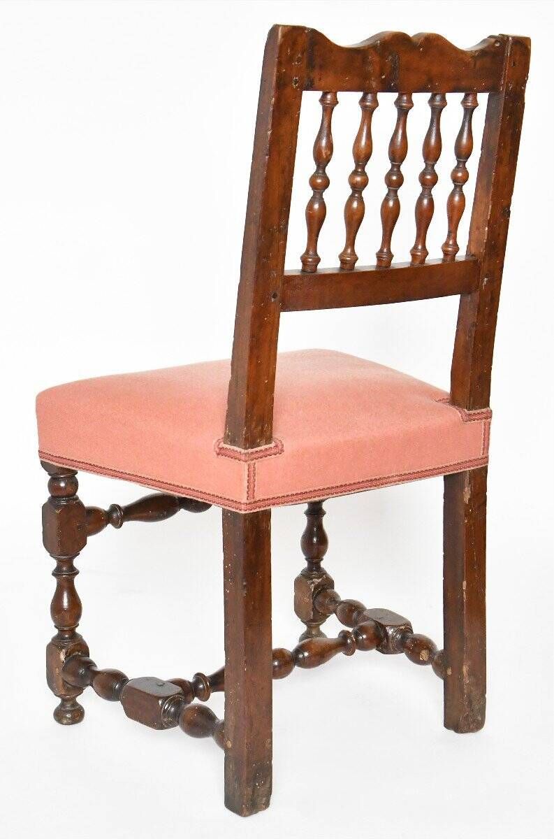 Chaise style Louis XIII