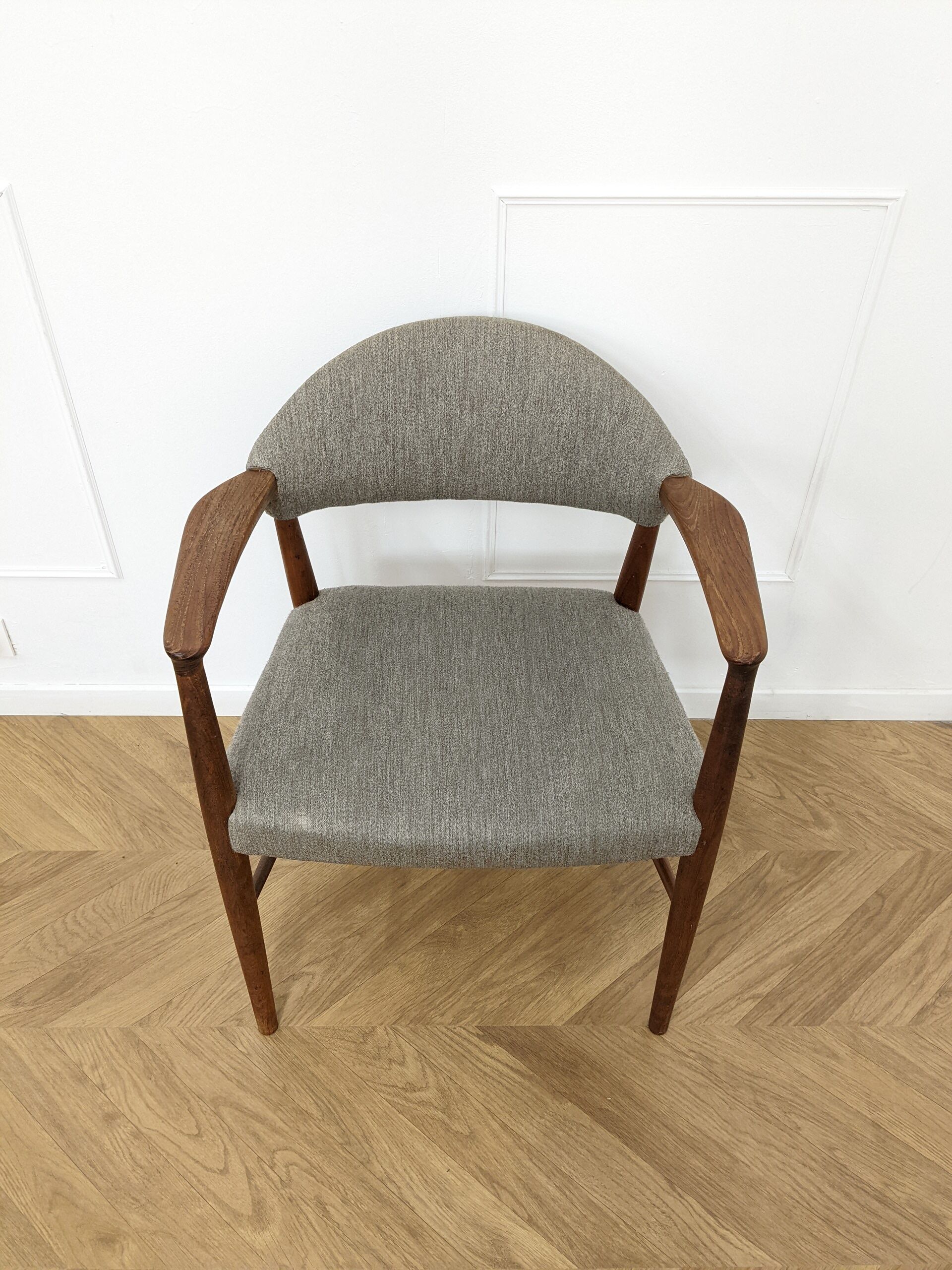 Fauteuil scandinave mid-century gris