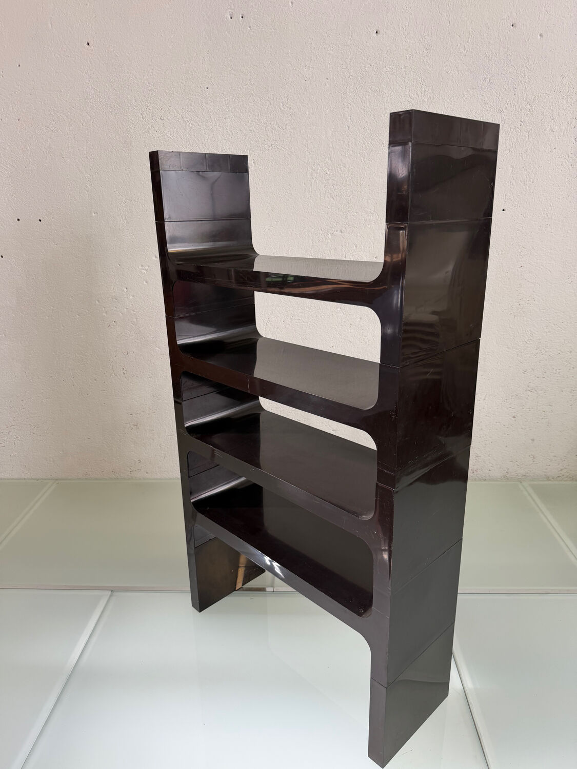 Modular shelf Design Varadani