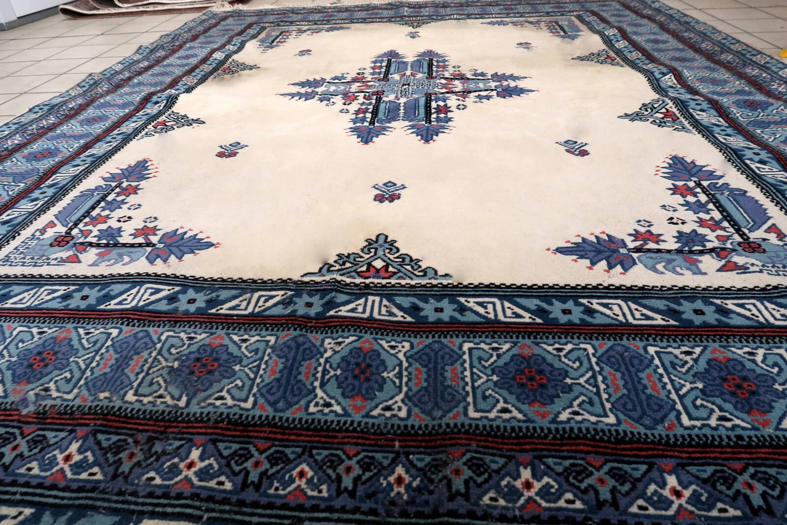 Tapis berbère tunisien vintage en laine fait main – 199 x 252 cm - 1C1035