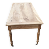 Antique table (airbrushed)