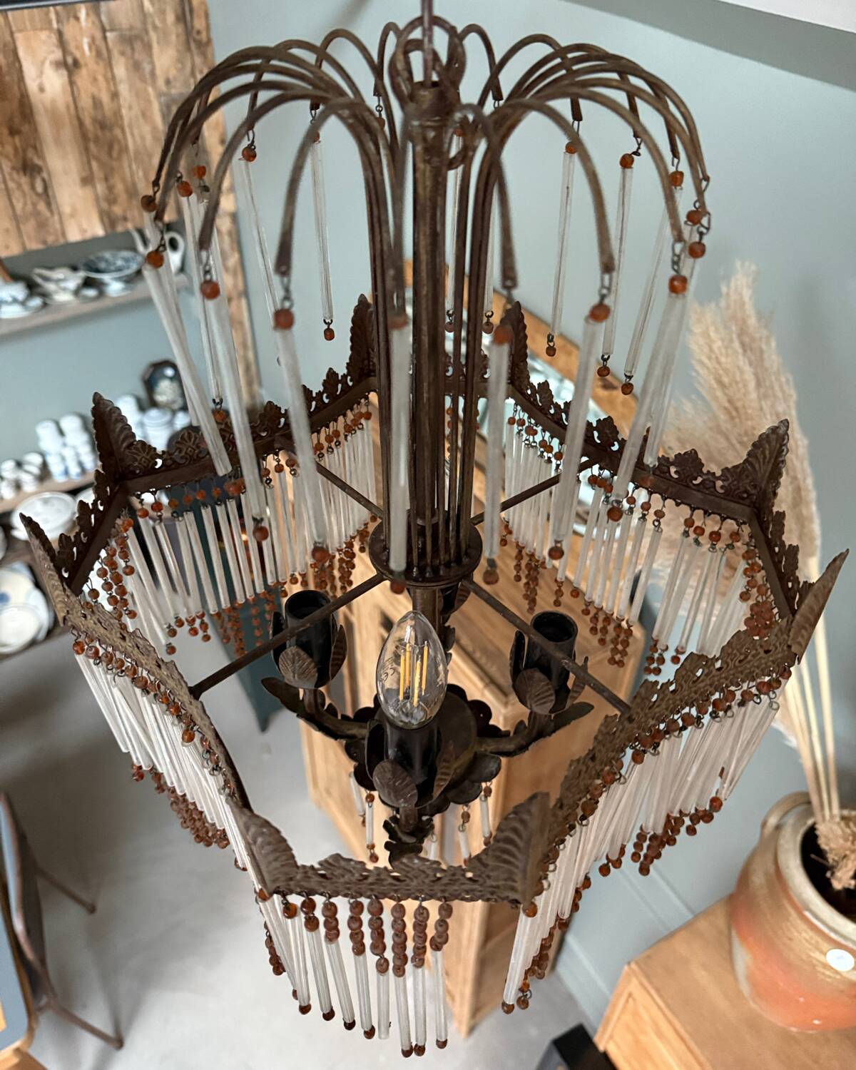 Tassel pendant light