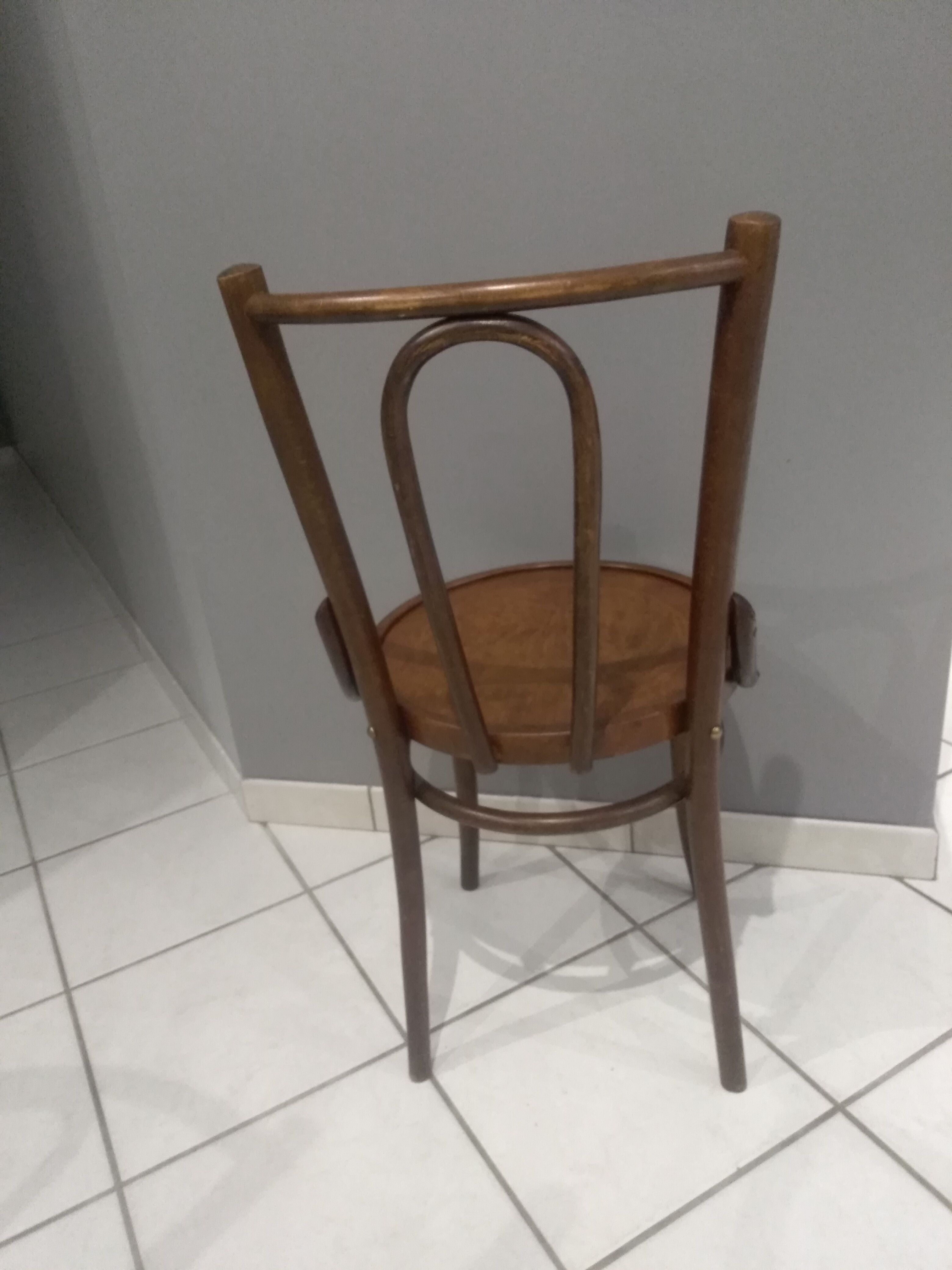 Suite de 4 chaises de bistrot vintage années 1960