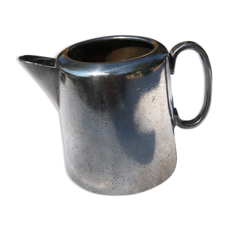 Silver metal milk pot - English signature