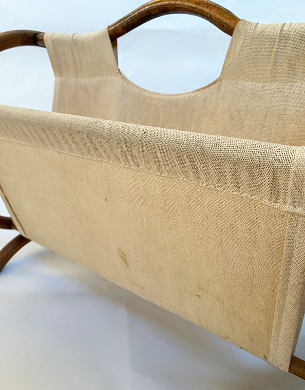 Rattan magazines holder