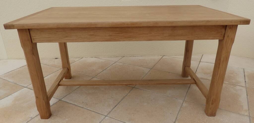 Solid oak farmhouse table with 2 large drawers and brass knobs - Fully restored