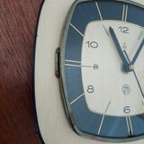 Formica SMI 60s clock