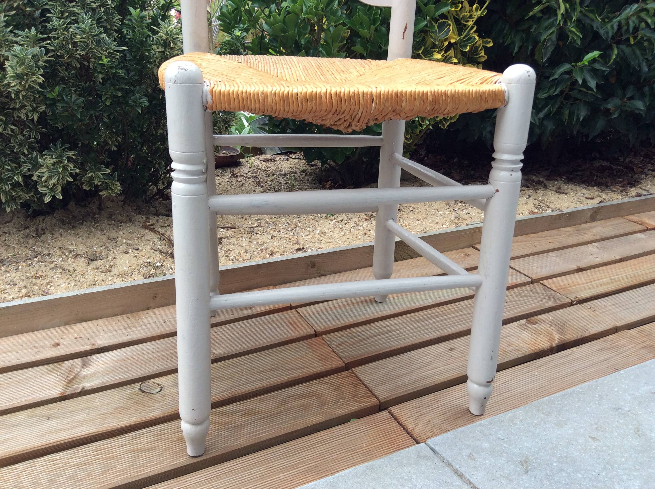 Straw chair