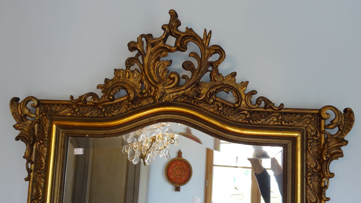 19th century gilded stuccoed wooden mirror 92x142cm