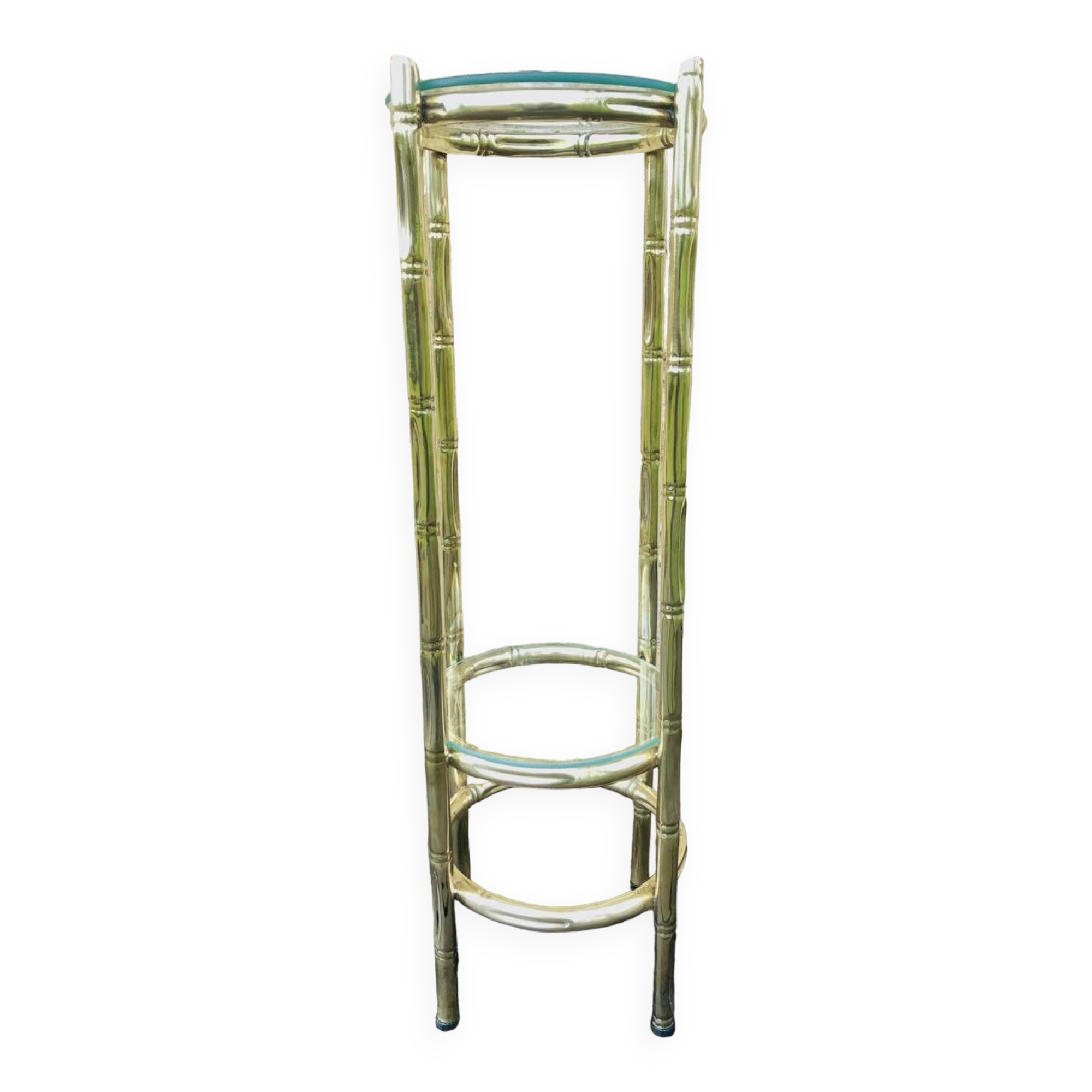 Vintage faux bamboo pedestal table in brass with 2 glass shelves