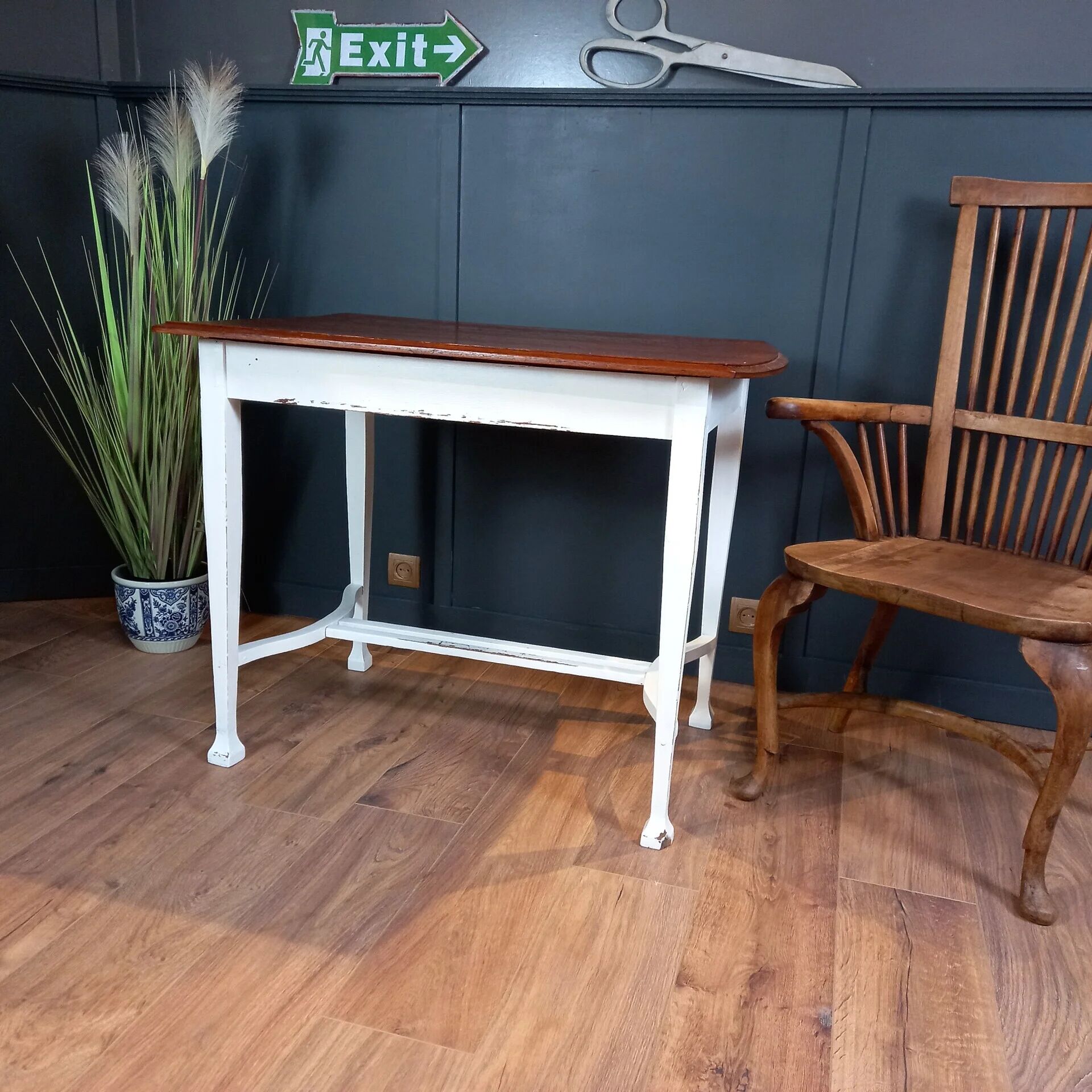 English dairy table With Graffiti on the Top