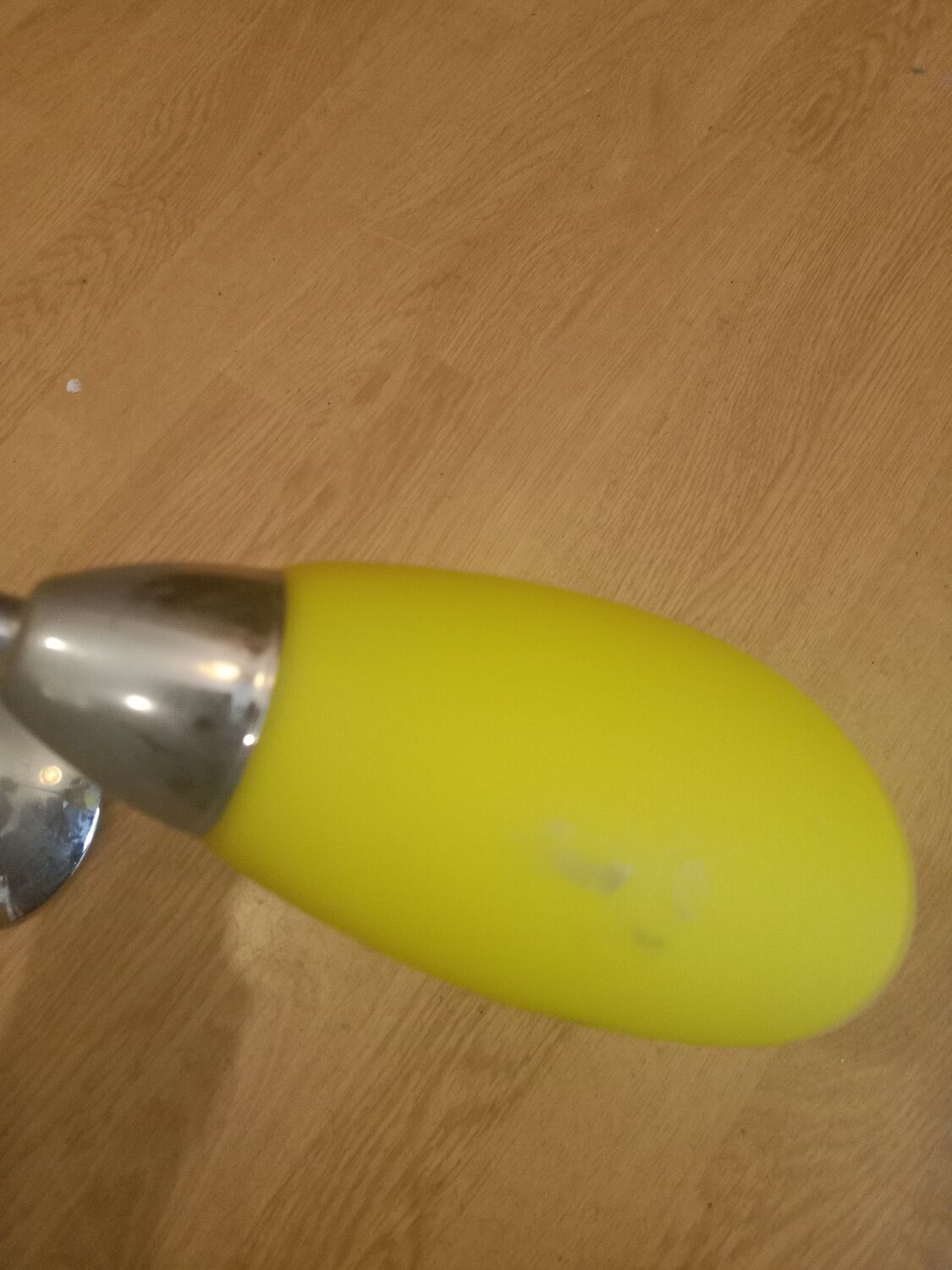 Applique opaline jaune vintage