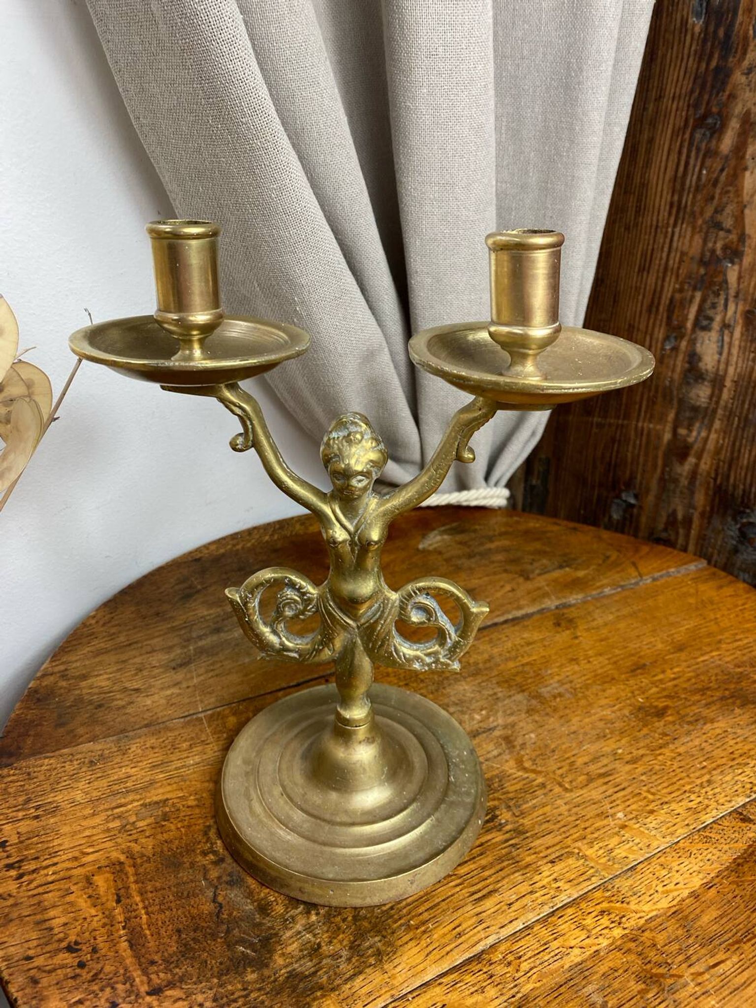 Chandelier, forme sirène, en bronze 