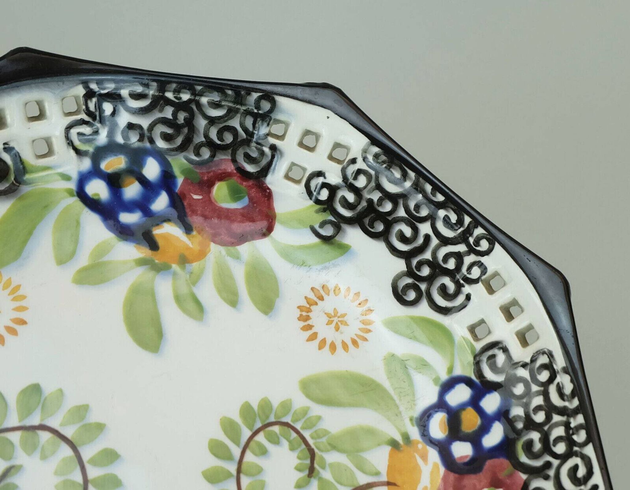 octagonal art deco BOWL footed bowl schramberg majolika 1920s hand-painted decor