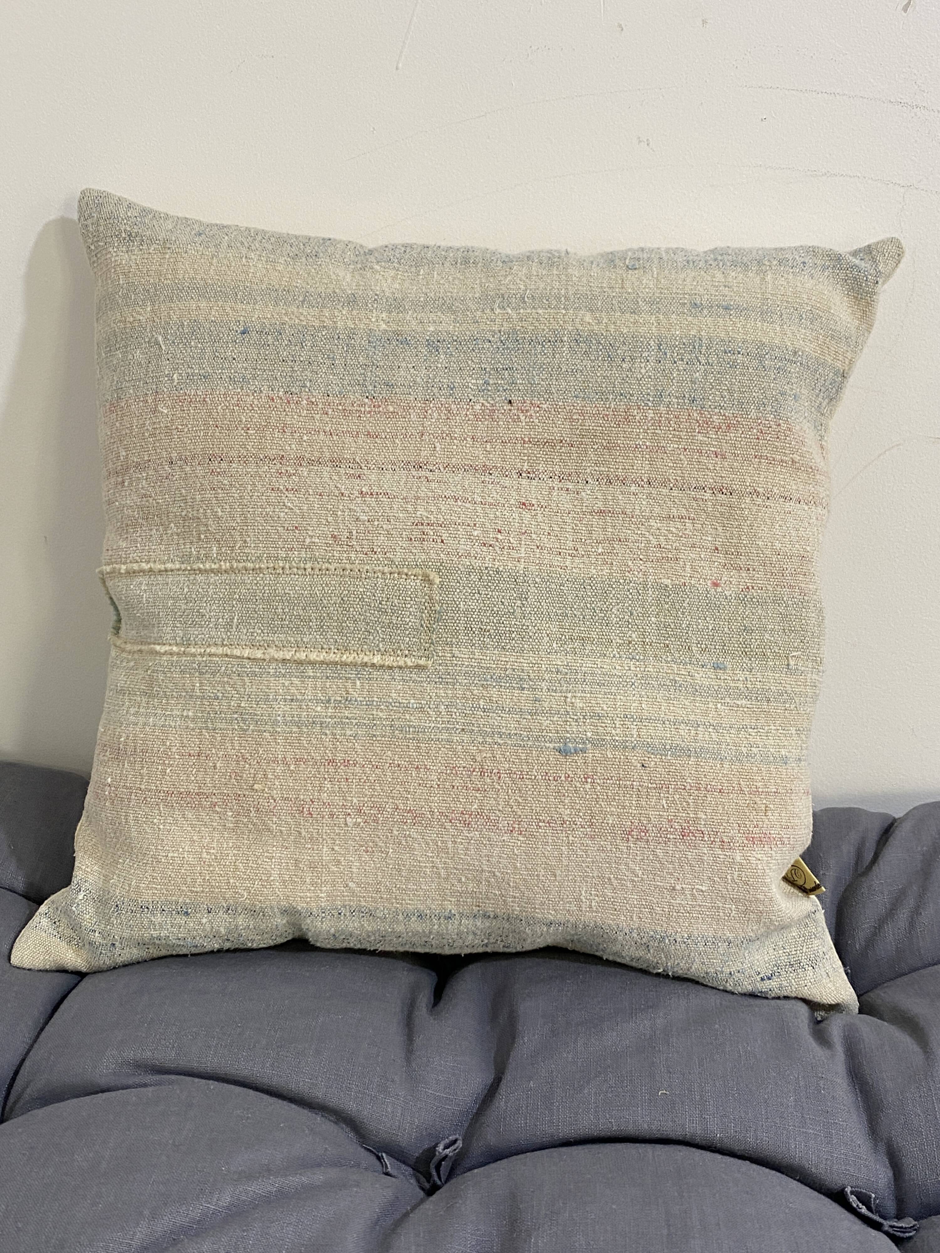 Handmade cushion in vintage fabric, Kilim style.