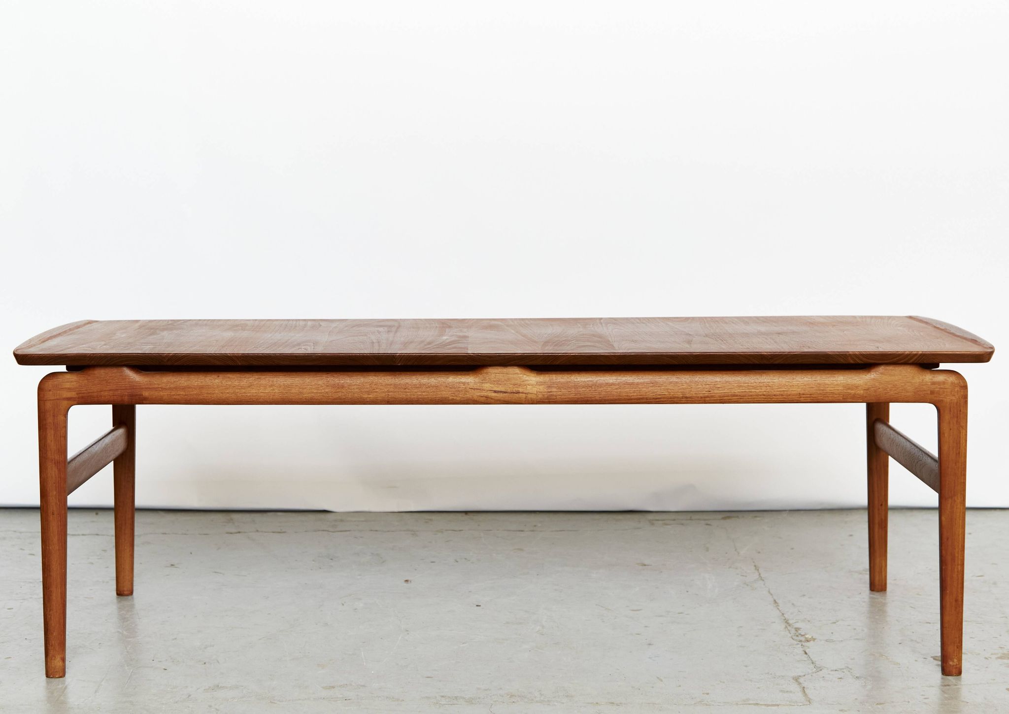 FD 640 Table by Peter Hvidt & Orla Mølgaard-Nielsen for France & Son,
