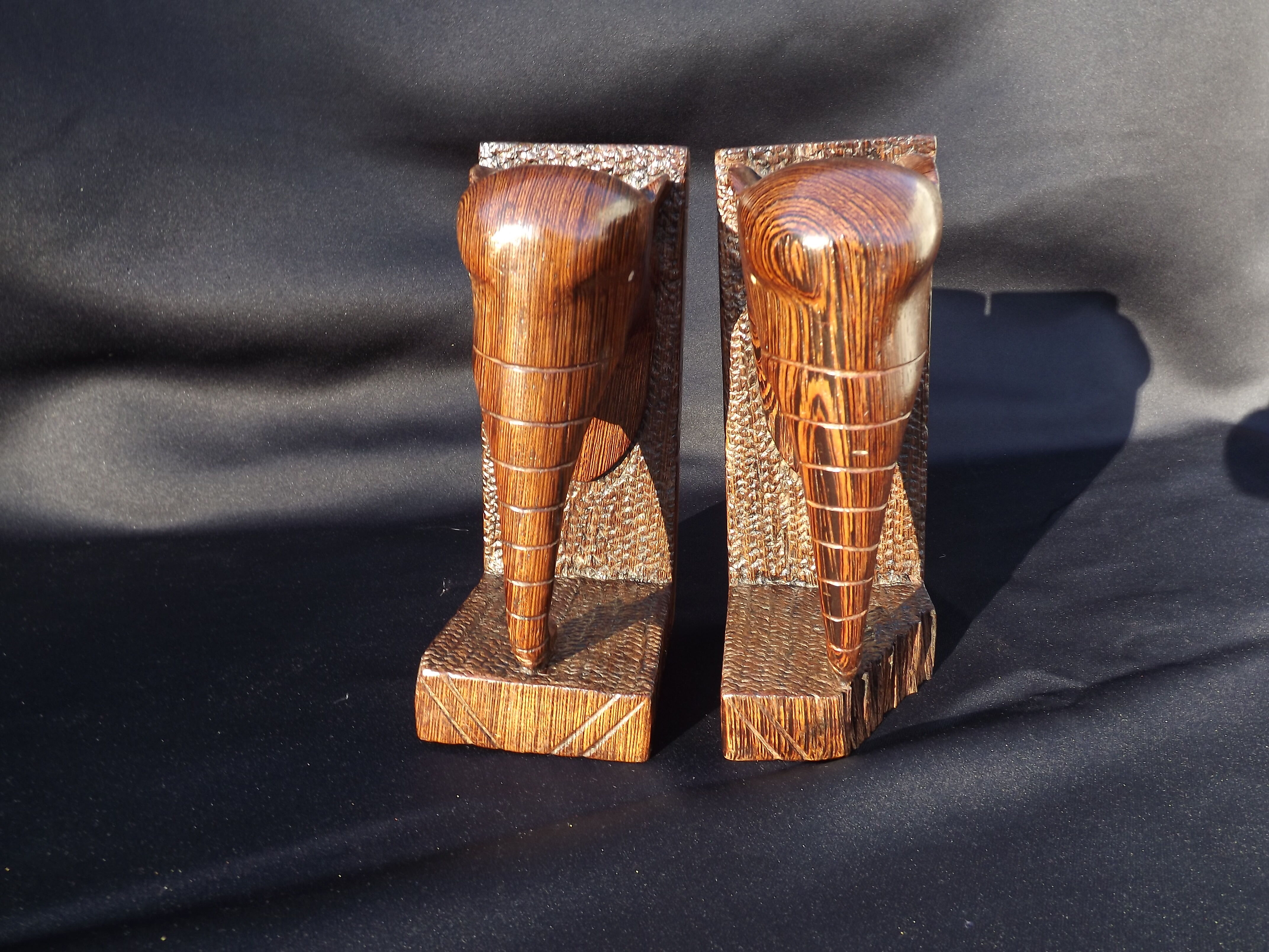 Bookend in rosewood "Art Deco".