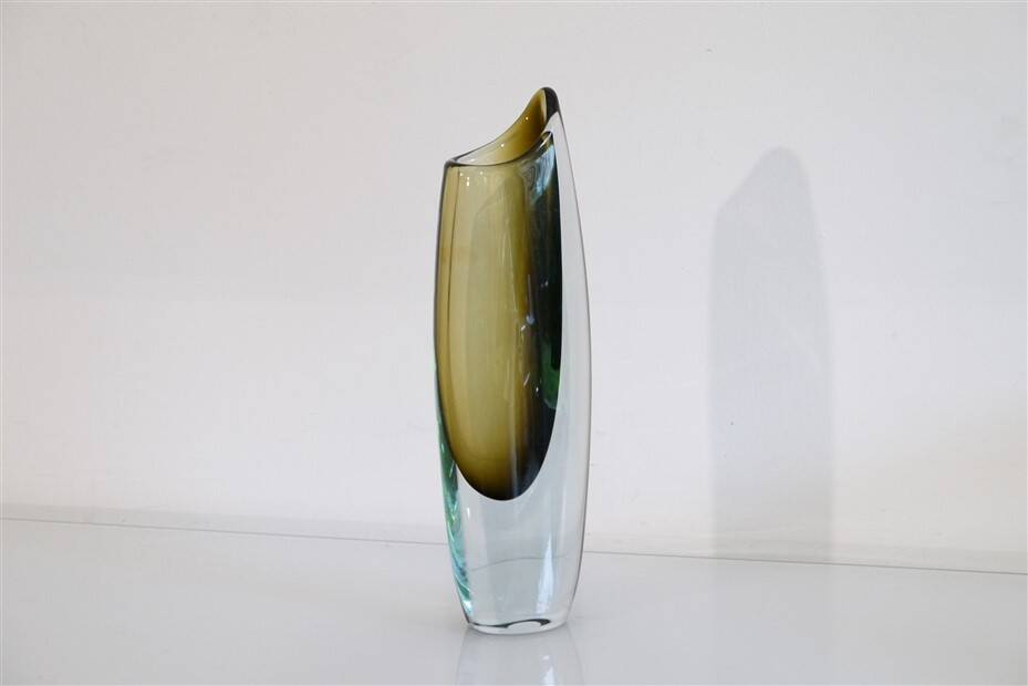 Vase "Shark" design Gunnar Nylund 1970