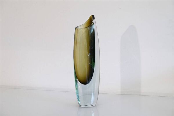 Vase ''Shark'' design Gunnar Nylund 1970