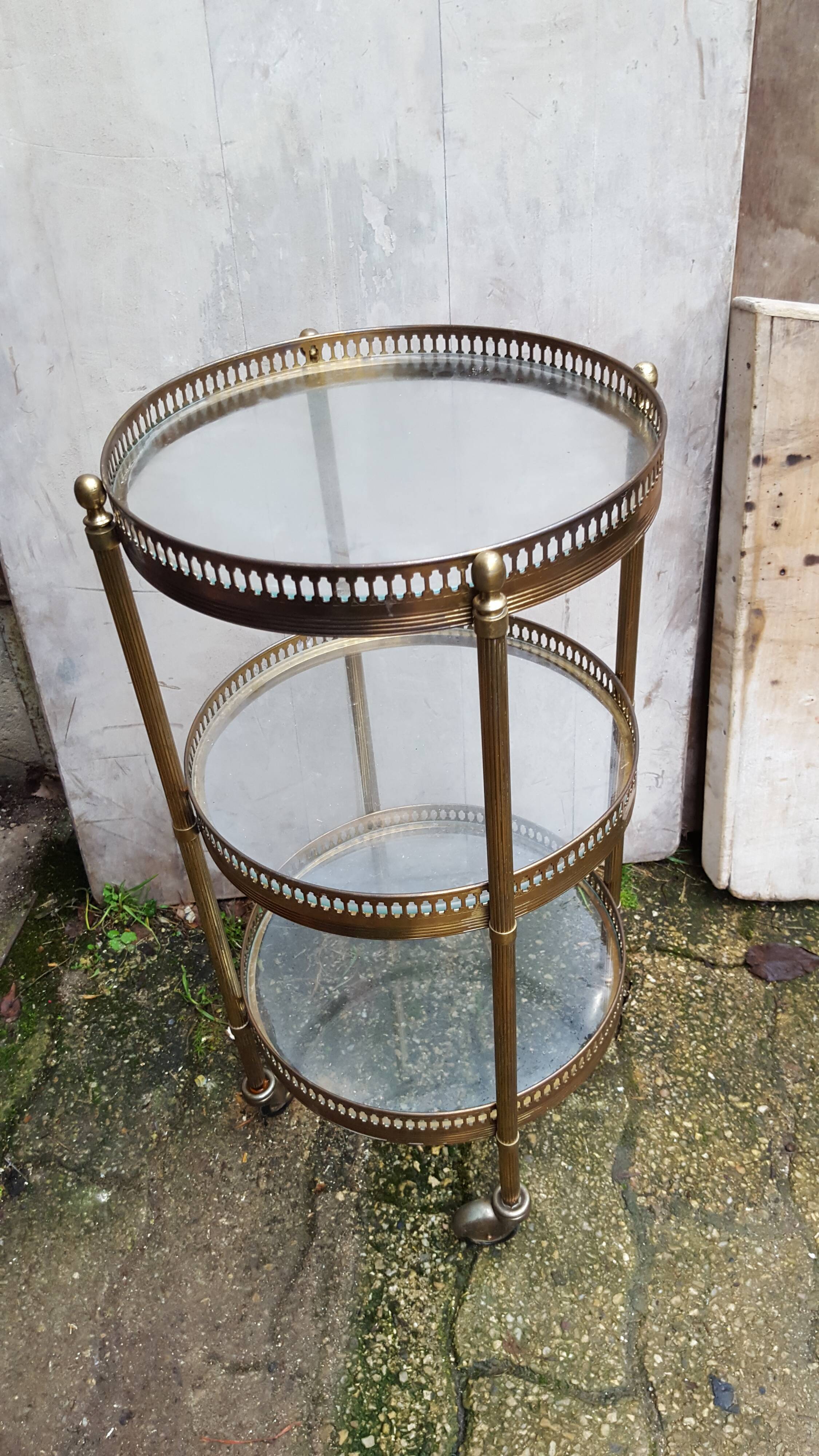 Gold brass and 1960 glass sellette/desserte