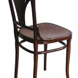 Pair of 1910's dining chairs model no.221 by Gebrüder Thonet