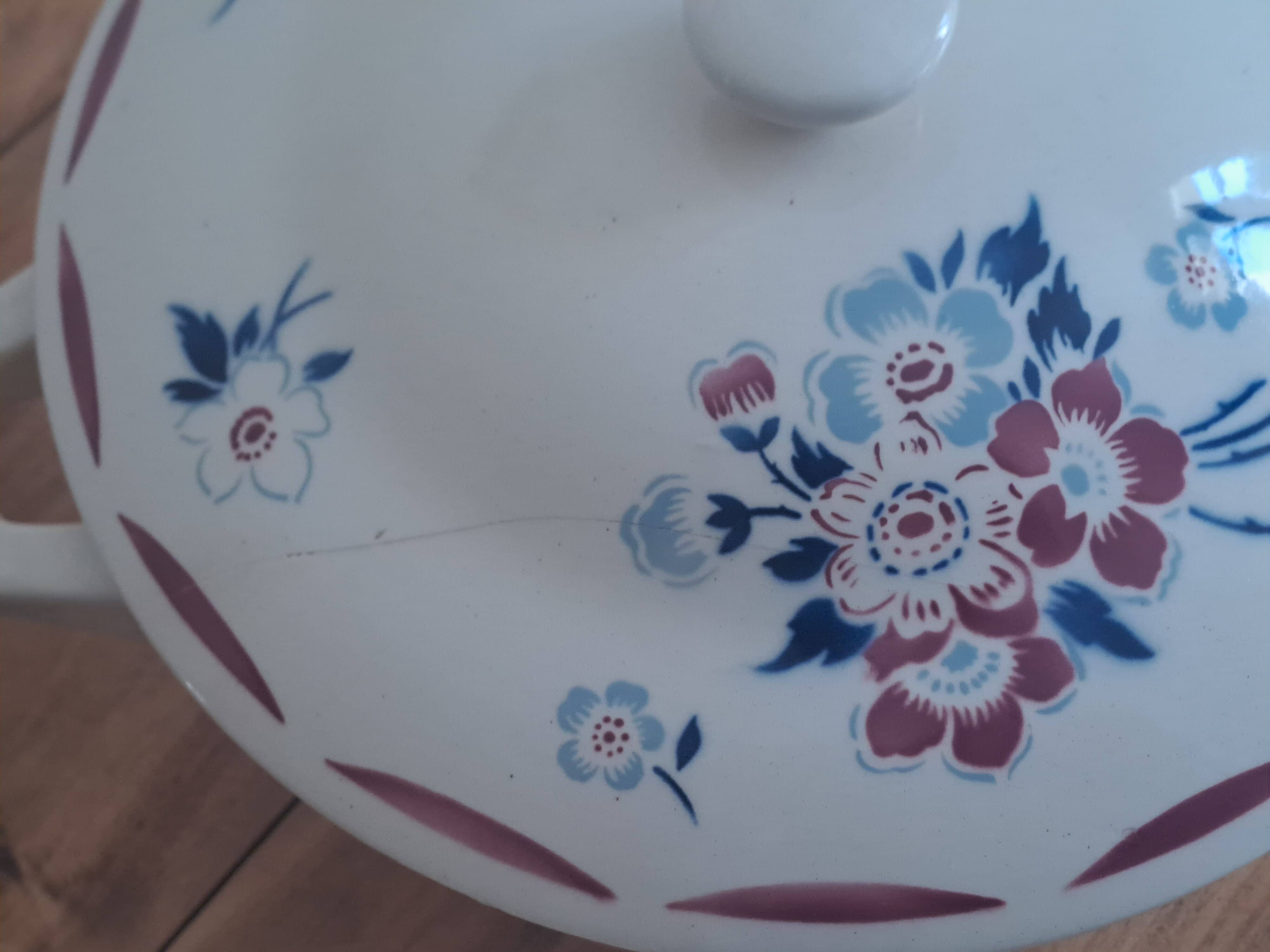 Set of 2 soup tureens K and G Luneville model "Évreux"