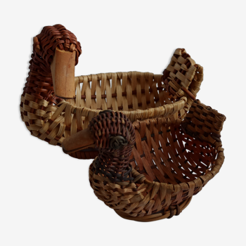 Baskets ducks in vintage rattan