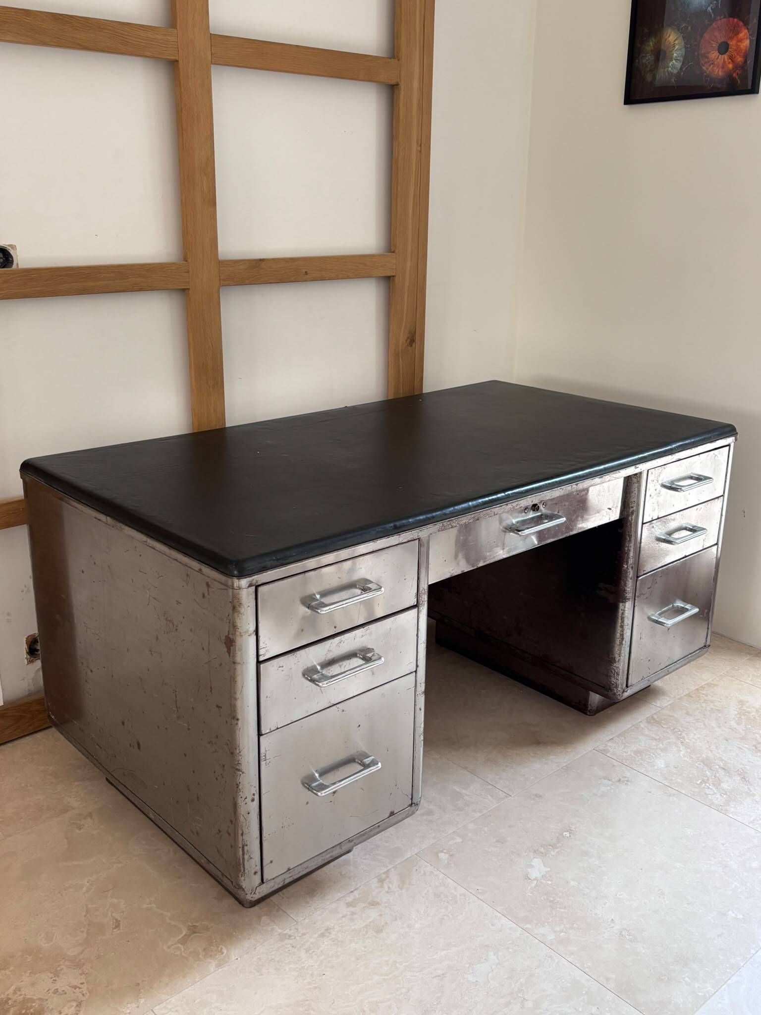 Bureau industriel vintage des années 50 – double caisson, 7 tiroirs, métal
