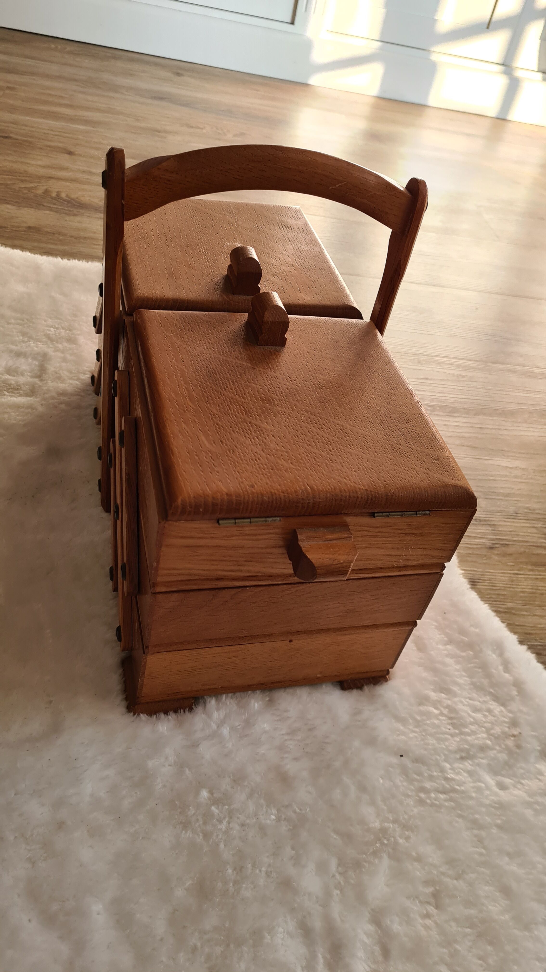 Former woodworker / vintage Dimensions: 41 x 27 x 20