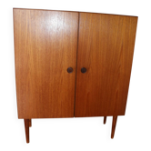 Omnia sideboard with 2 doors
