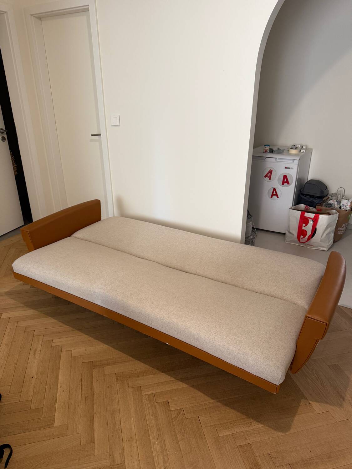 Convertible sofa design