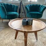Round coffee table