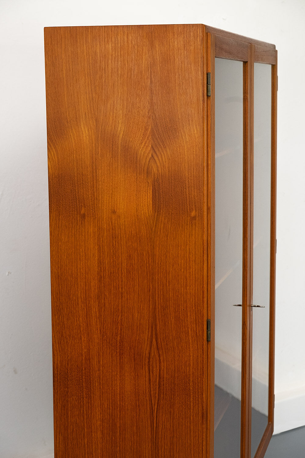 Danish Showcase in Teak by Børge Mogensen for Søborg Møbelfabrik, 1960s