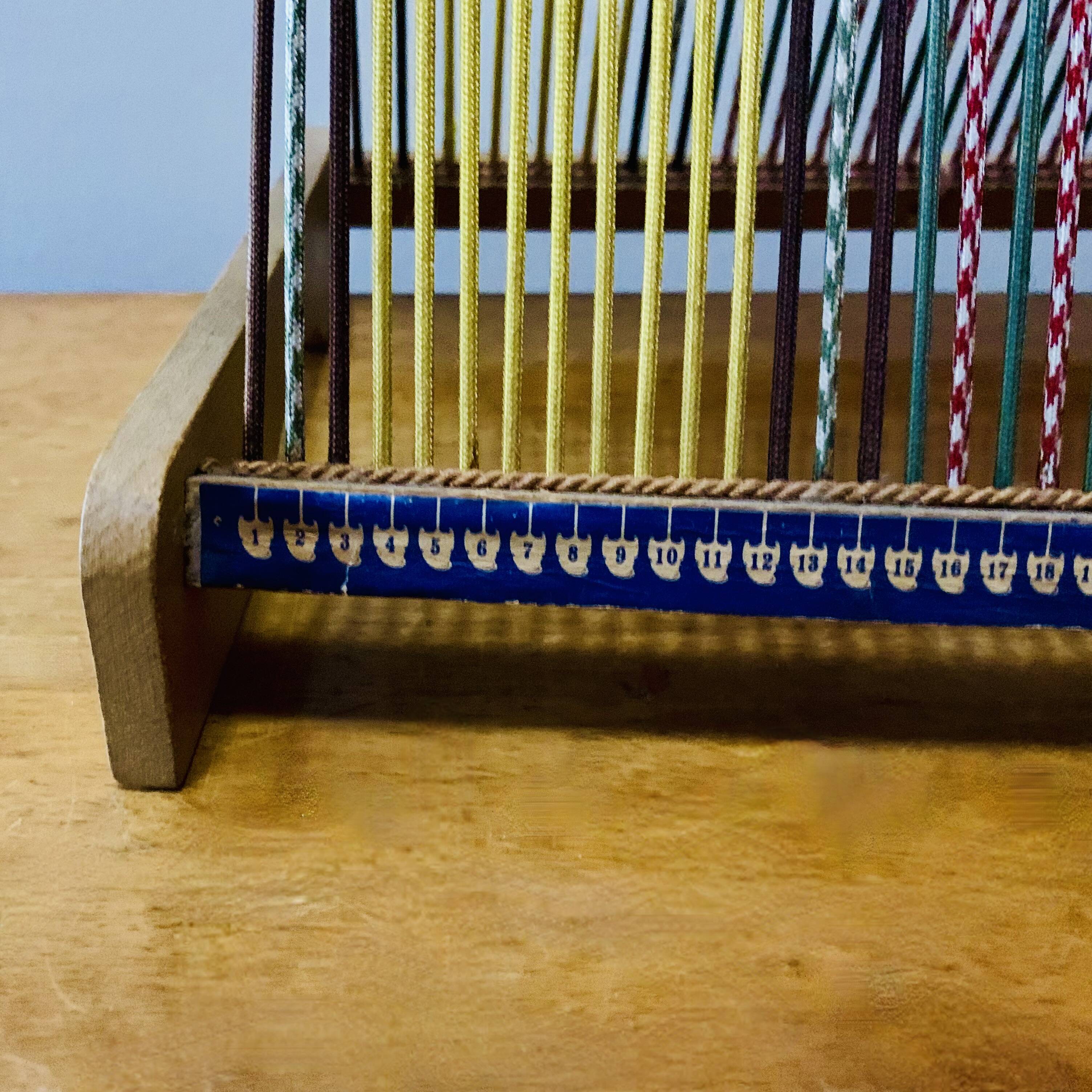 Vintage record holder for 50 vinyls - 1960s