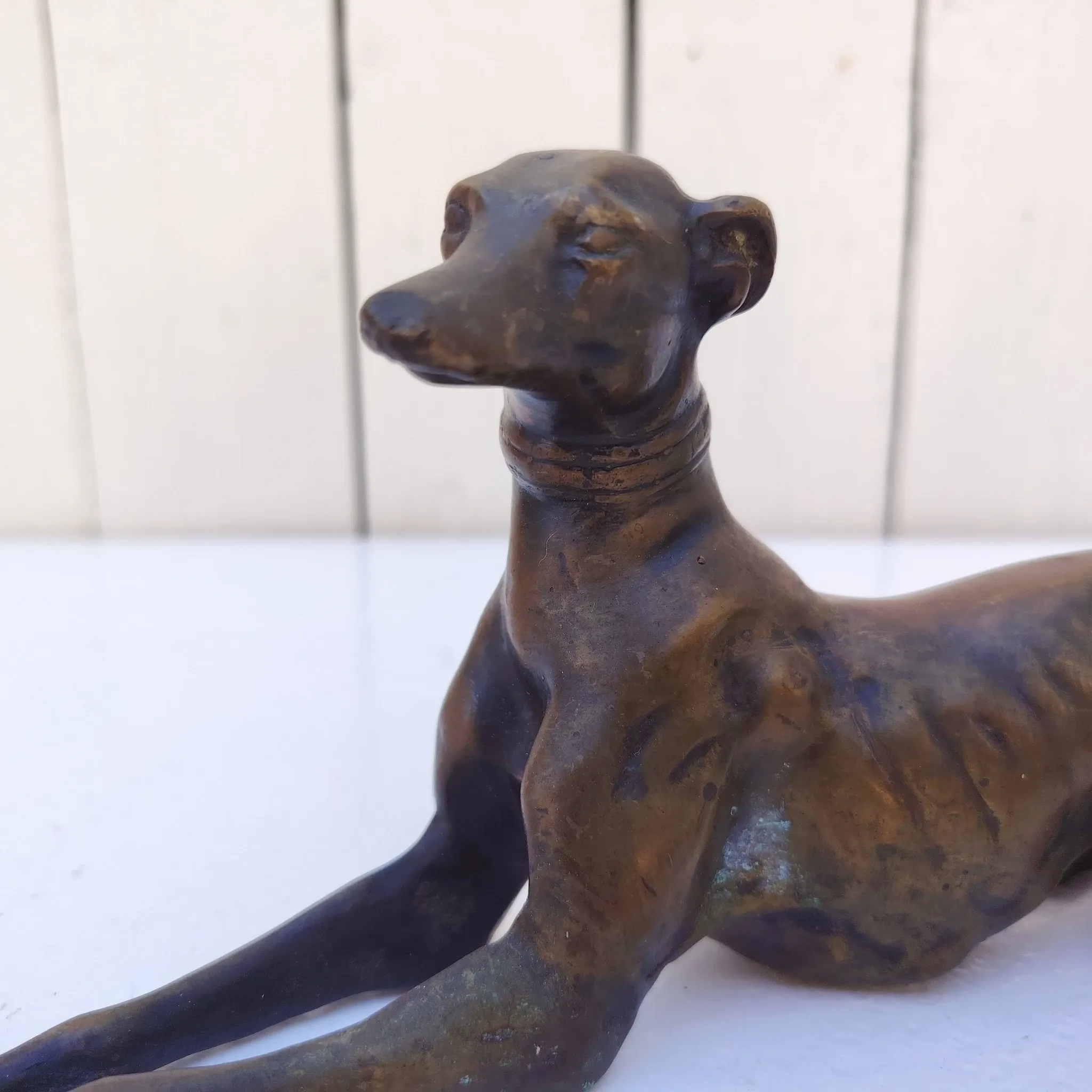 Chien lévrier en bronze, art déco, décoration vintage