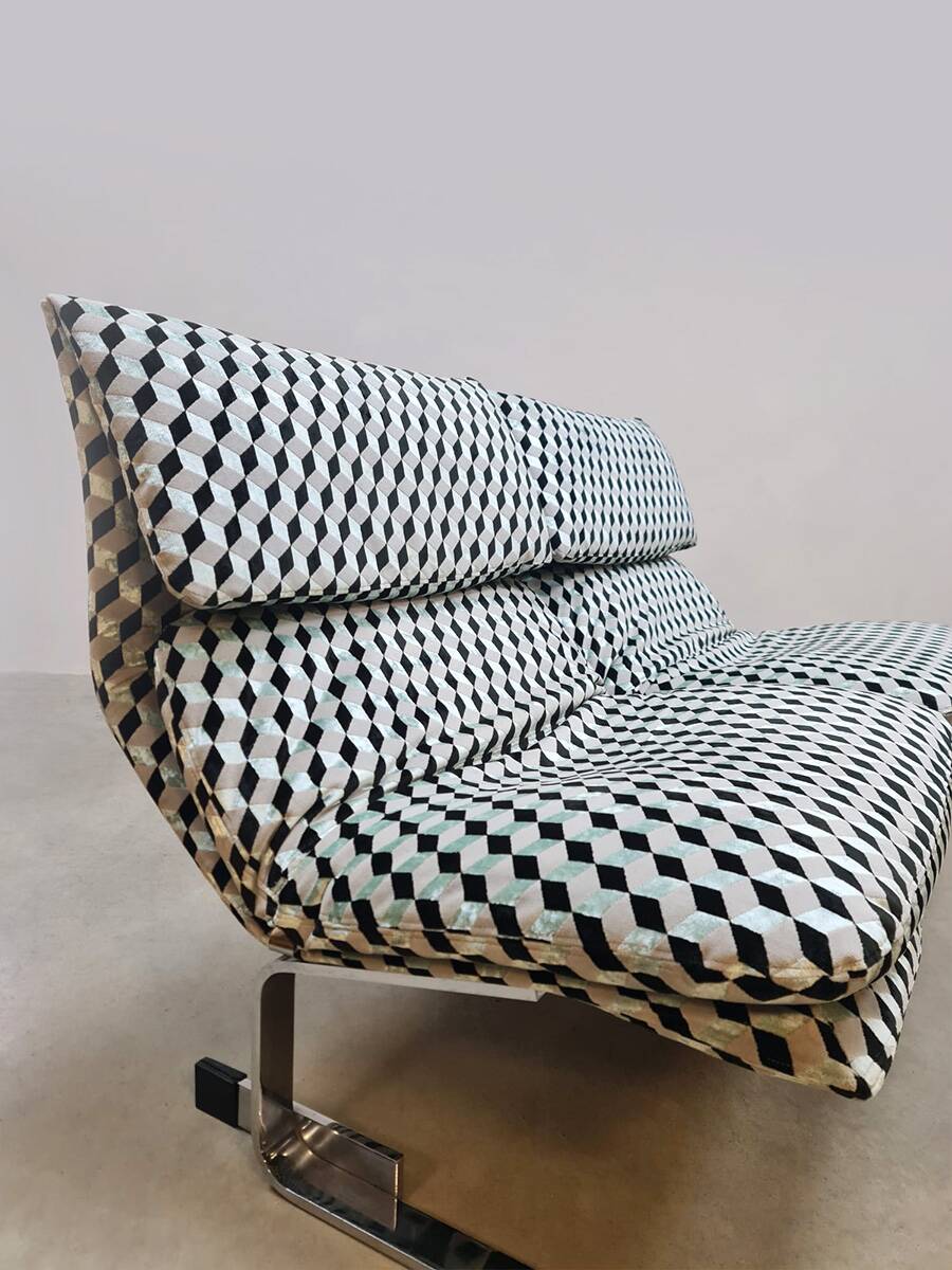 Vintage Italian design Onda Wave lounge chairs Giovanni Offredi Saporiti