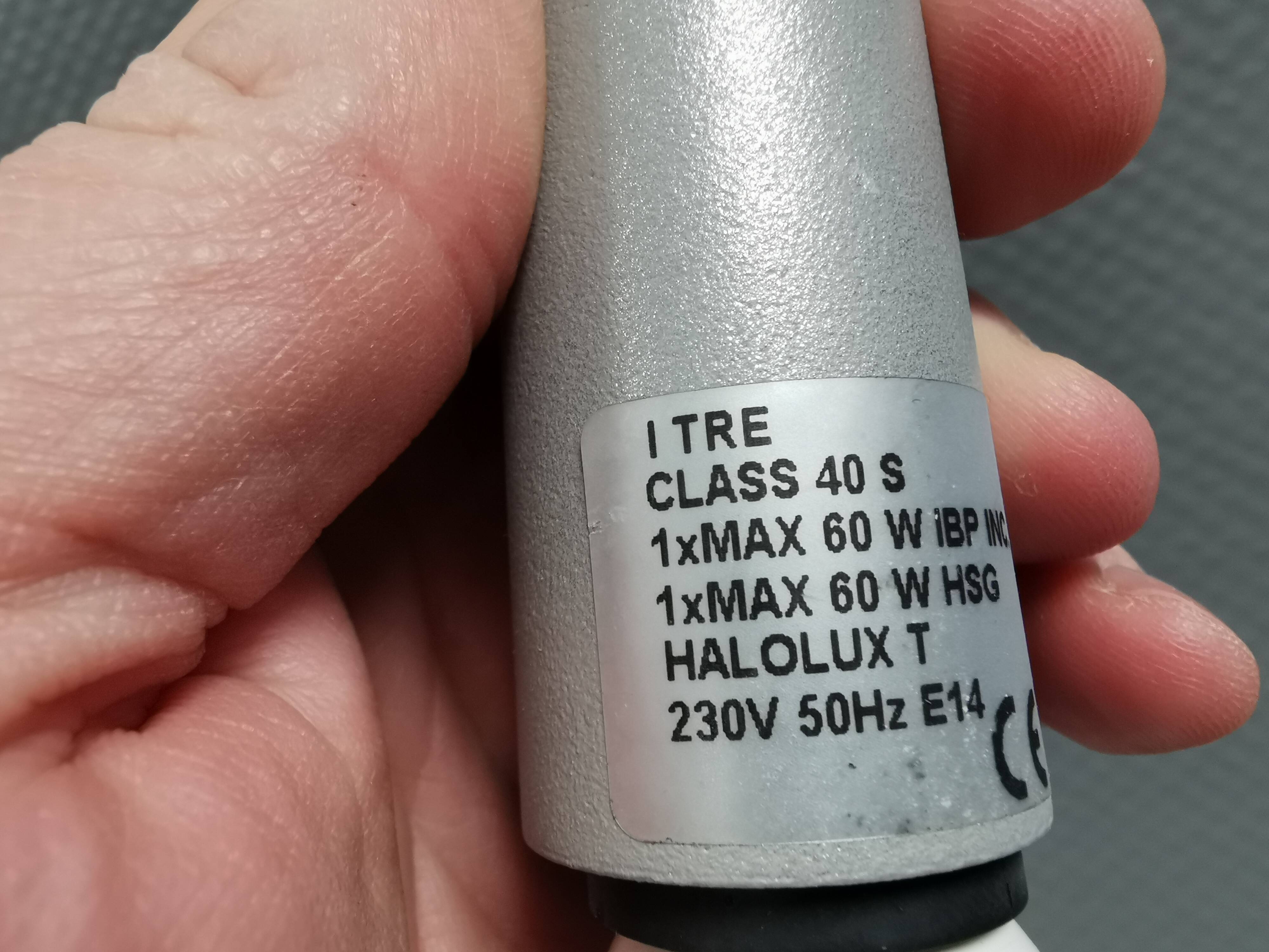 Hanging lamps in handmade/mouth-blown white Murano glass, Italy 1990s