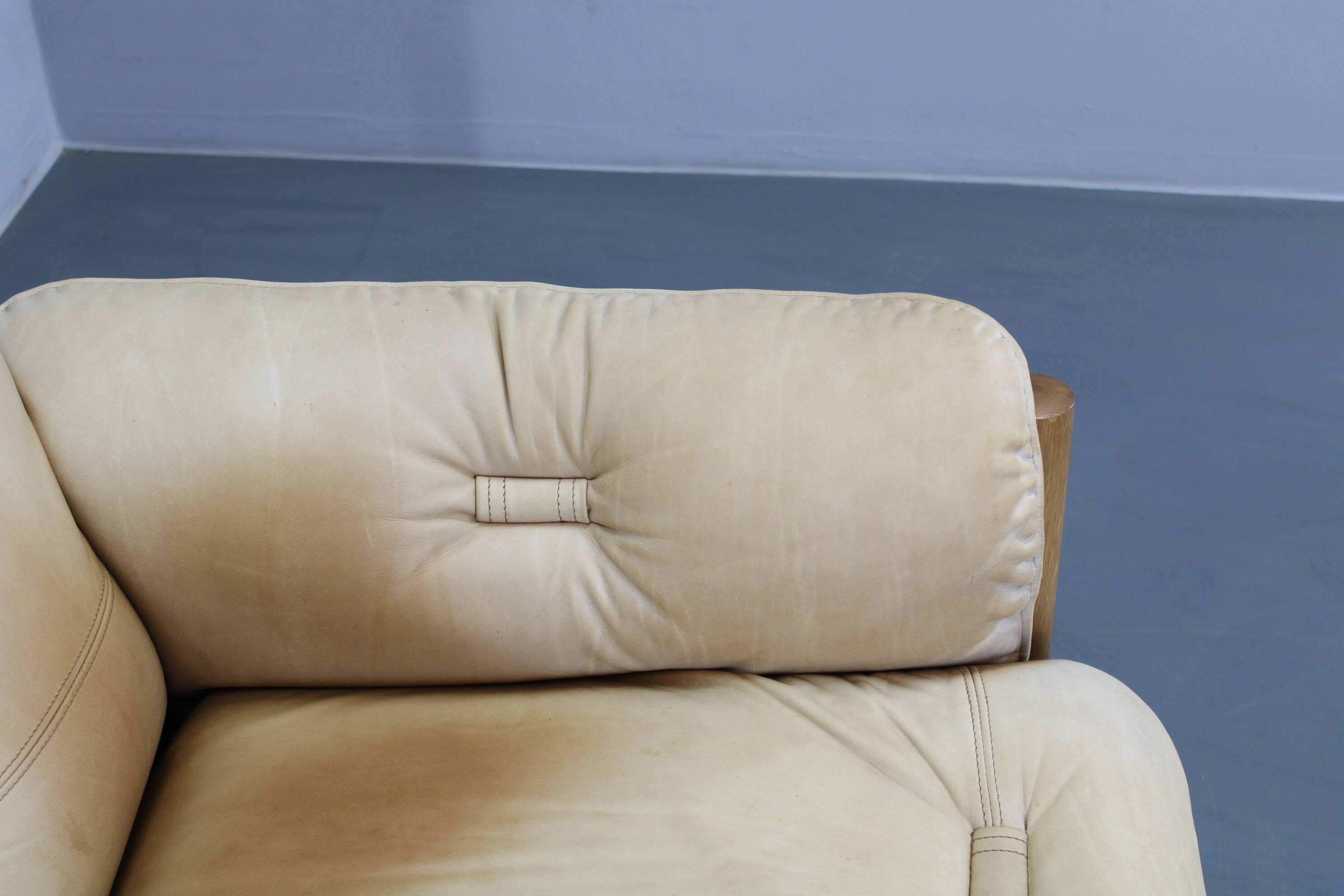 1960s Oak Scandinavian 3-Seater Sofa in Fine Leather Upholstery