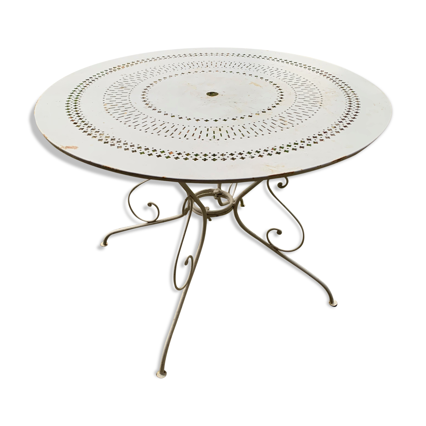 Vintage garden roundtable 60s