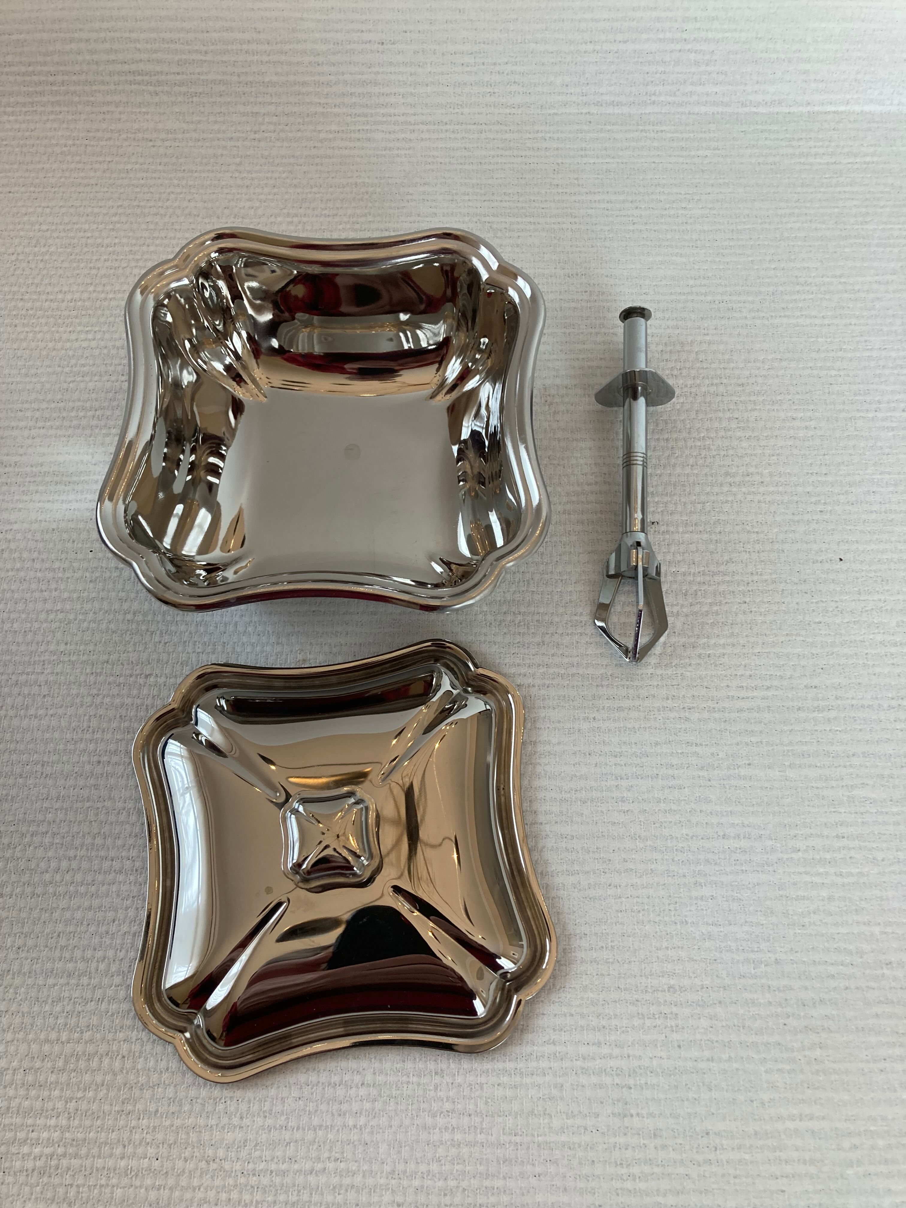 Stainless steel sugar bowl