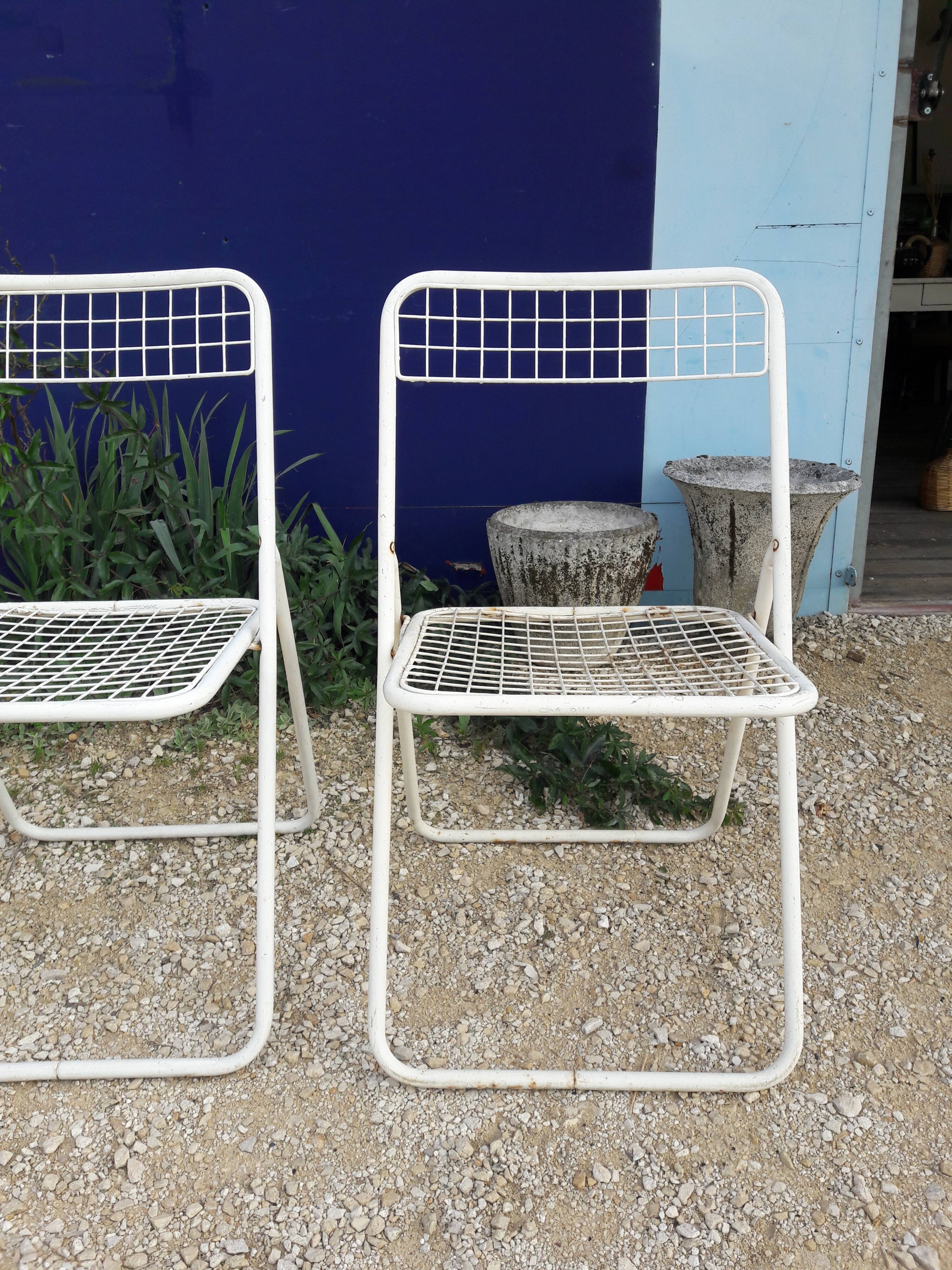 Lot de 4 chaises en métal peint