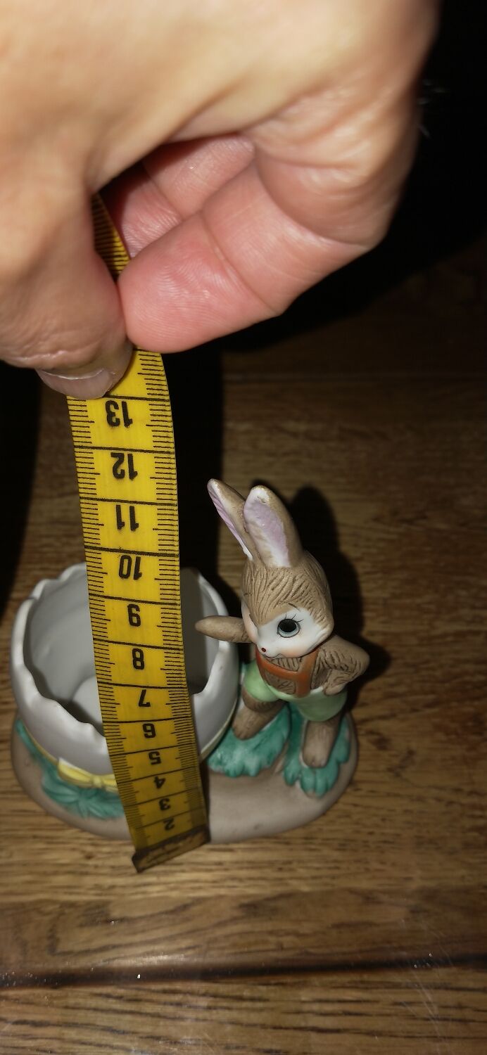 Coquetier décoratif lapin en porcelaine