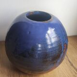 Round vase