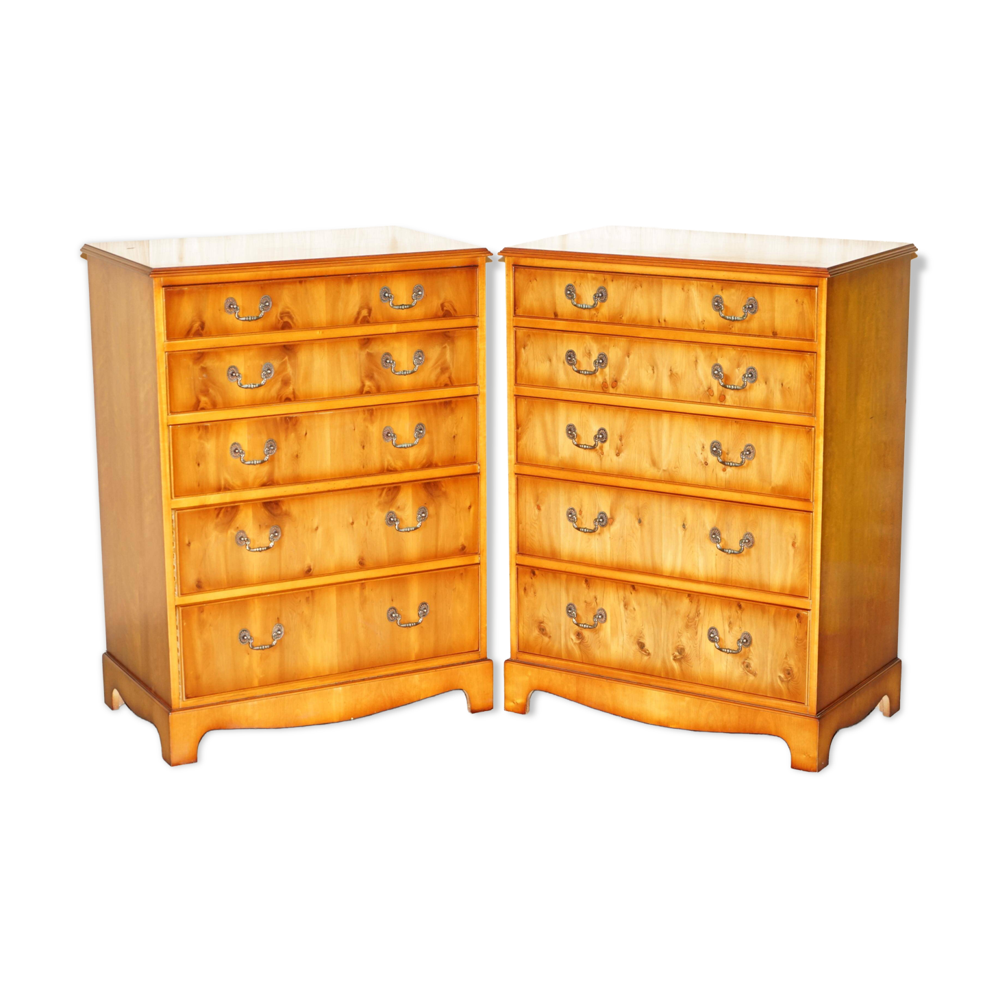 Pair of large Sheraton Revival chests of drawers in yew wood, 110 cm