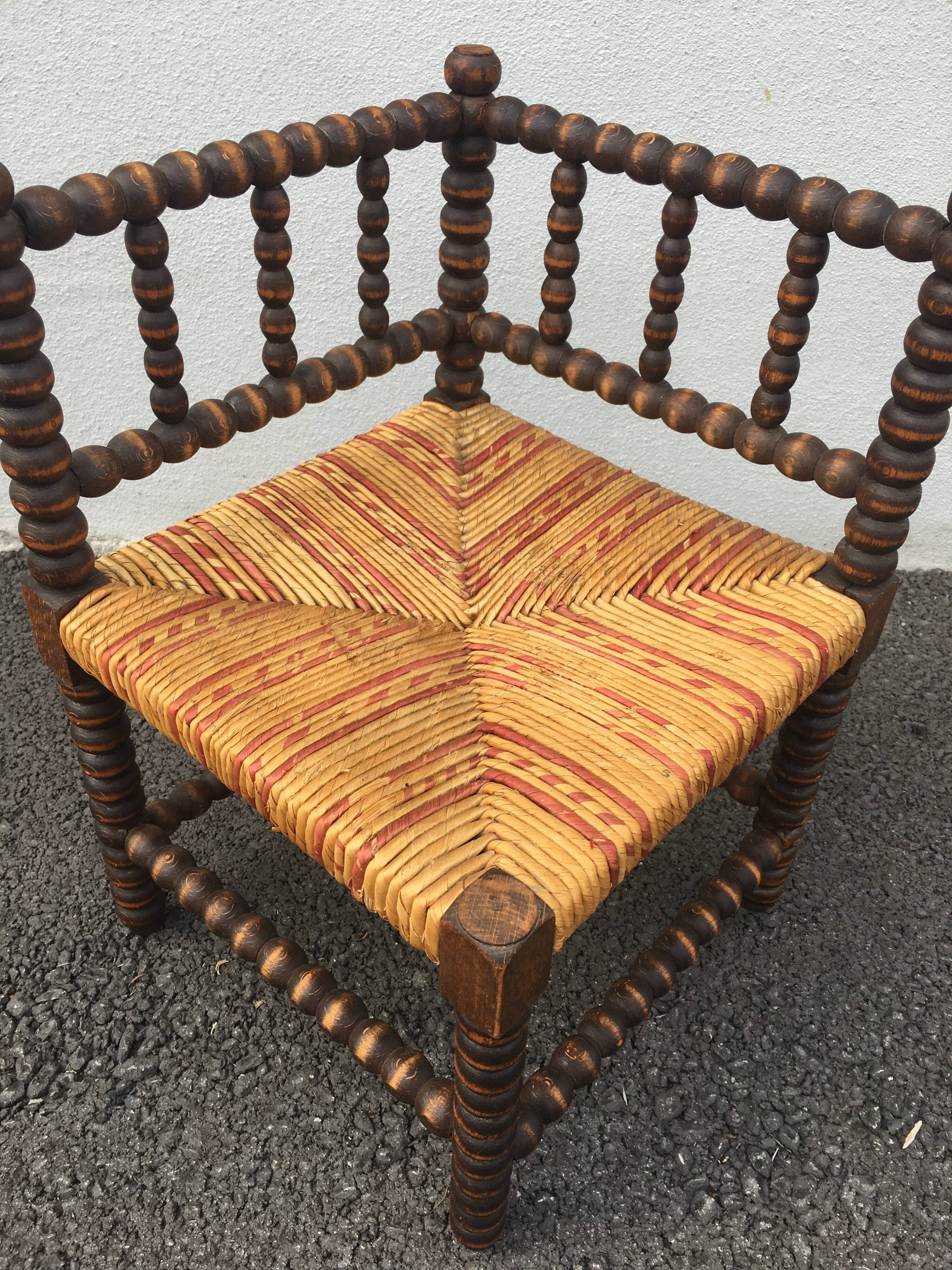 Straw corner chair for children