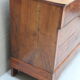 Commode Louis Philippe en loupe de noyer XIX°