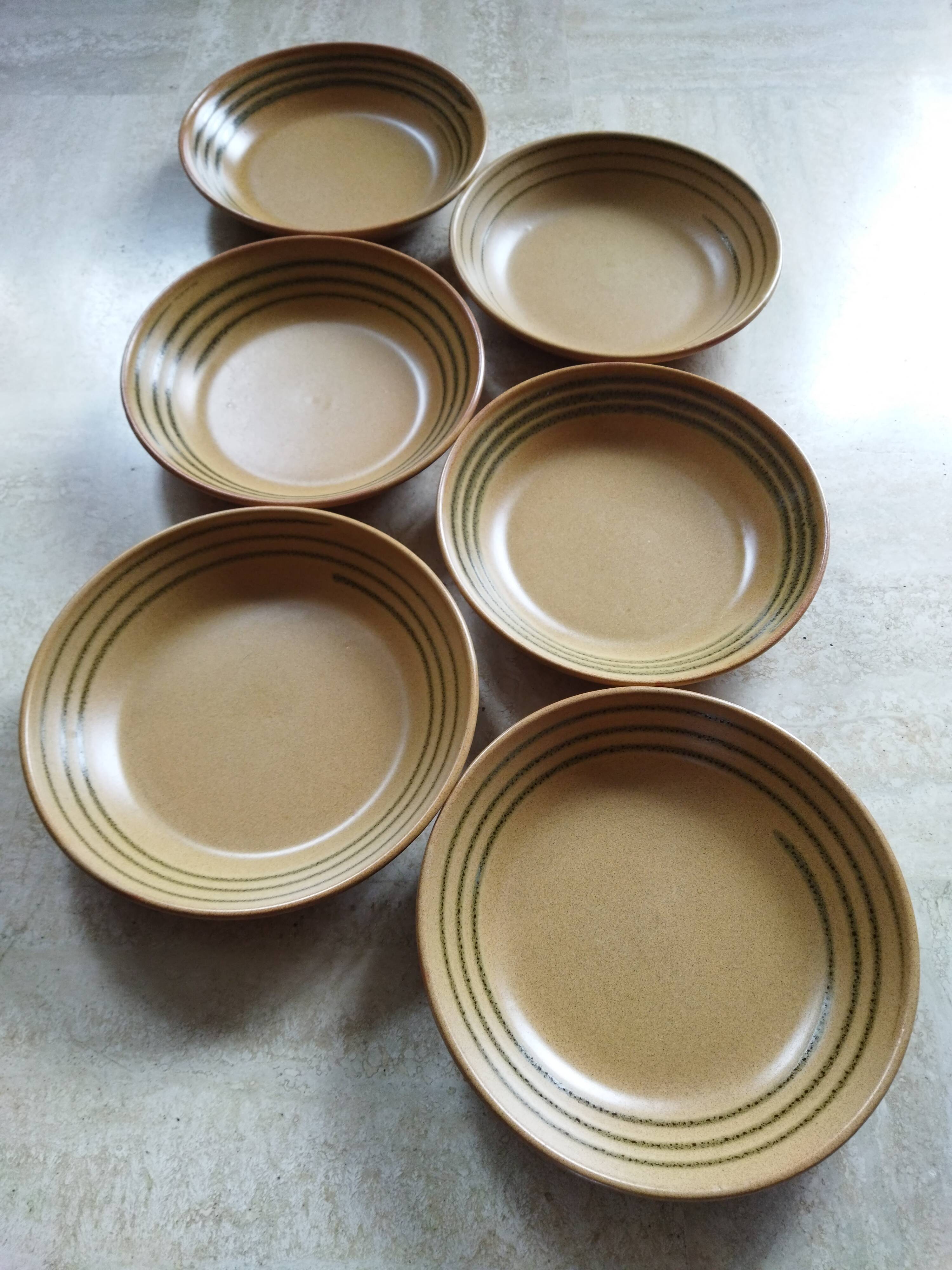 6 Sarreguemines “Chaumière” soup plates