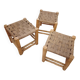 Série de trois tabourets brutaliste bois, assise corde