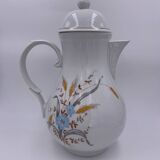 Kahla porcelain teapot