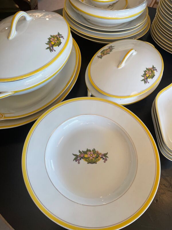 Service en porcelaine de Limoges
